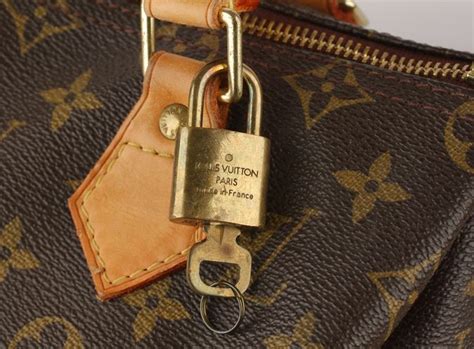 How to Identify Authentic Louis Vuitton Date and .